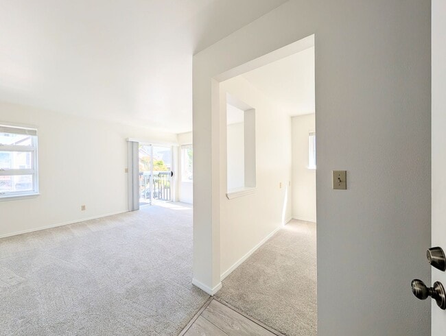 Photo - 5261 Brooklyn Ave NE Unit 202