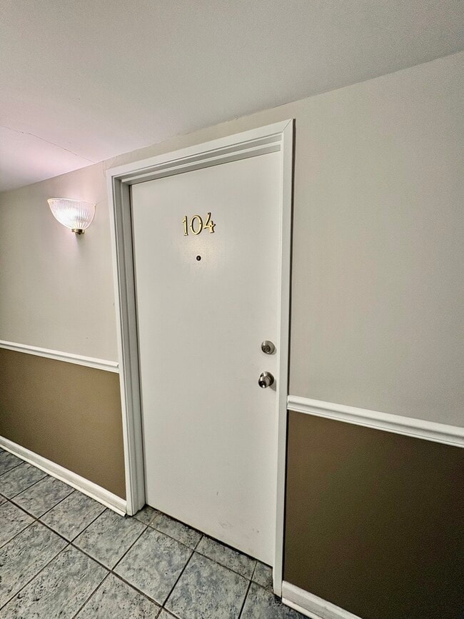 Photo - 1557 Jill Ct Unit 11-104