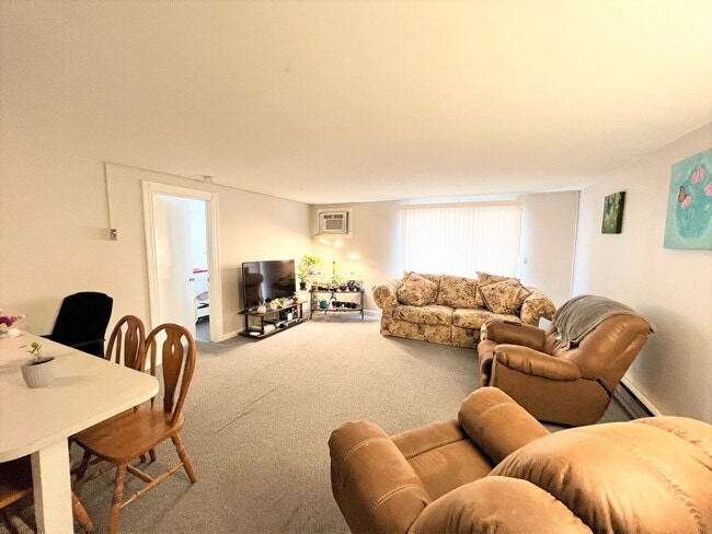 Photo - Spacious 1 Bdr Apt Across from KSU - Preleasing for 26/27 School Year!