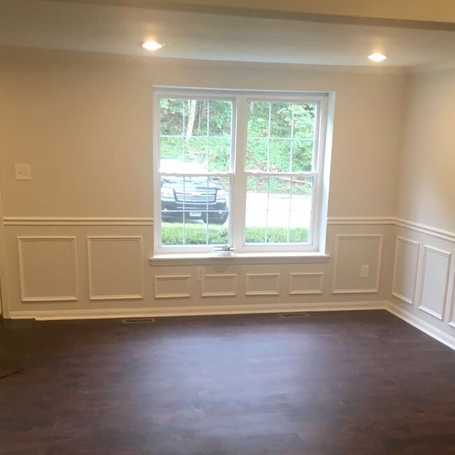 Photo - 21 Kirwin Ct