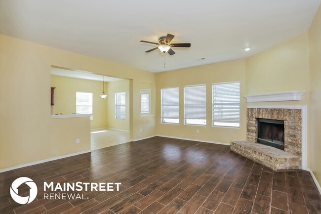 Photo - 503 Ammonite Ct