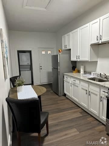 Building Photo - 755 Park E Ave Unit E Rental