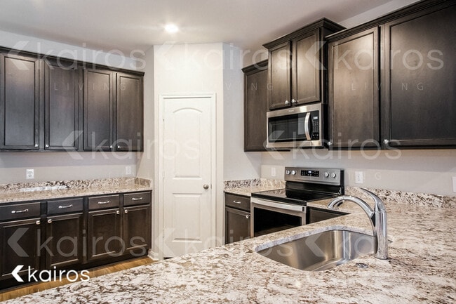 Photo - 108 Mount Vernon Way