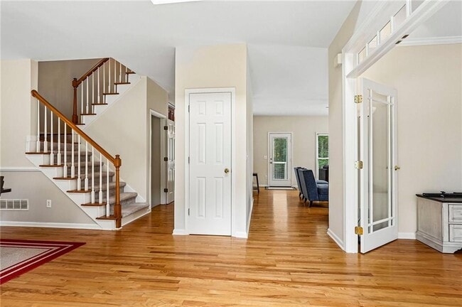 2125 Melrose Trce