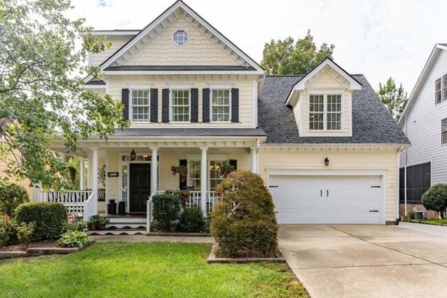 Building Photo - Gorgeous 4BD, 2.5BA Apex Home in an HOA Community with Amenities & Near Shopping, Dining, and Int...