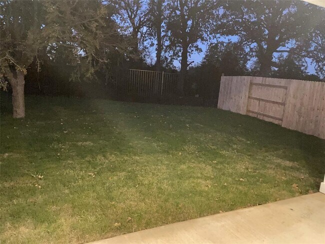 Photo - 66 Bent Trl Ln