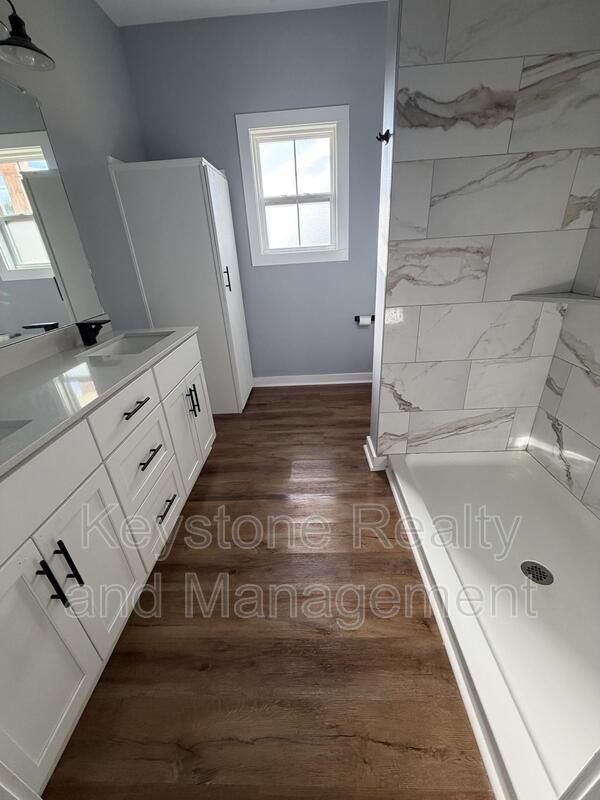 Photo - 605 Colonelette Dr