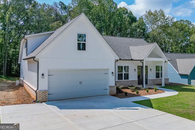 Photo - 125 Rains Rd