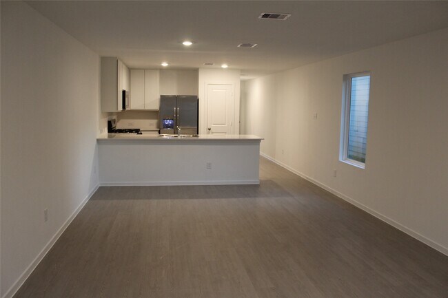 Photo - 1733 Lofty Cedar Ct