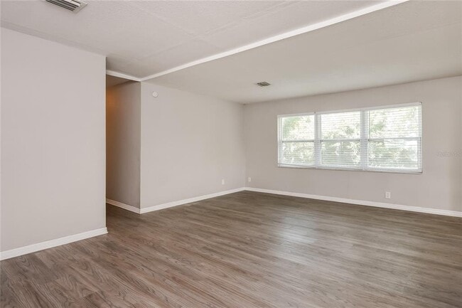 Photo - 2409 Straker Ct