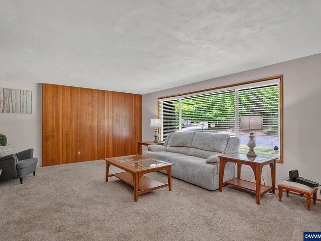 Photo - 3230 NW Norwood Dr