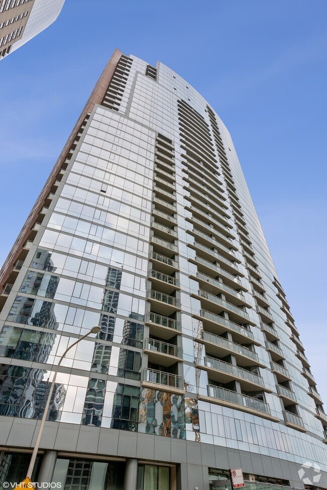 Building Photo - 450 E Waterside Dr Unit 1601 Rental