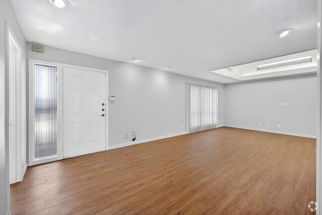 5BR, 2BA - 1,840SF - Eastwood Apartments