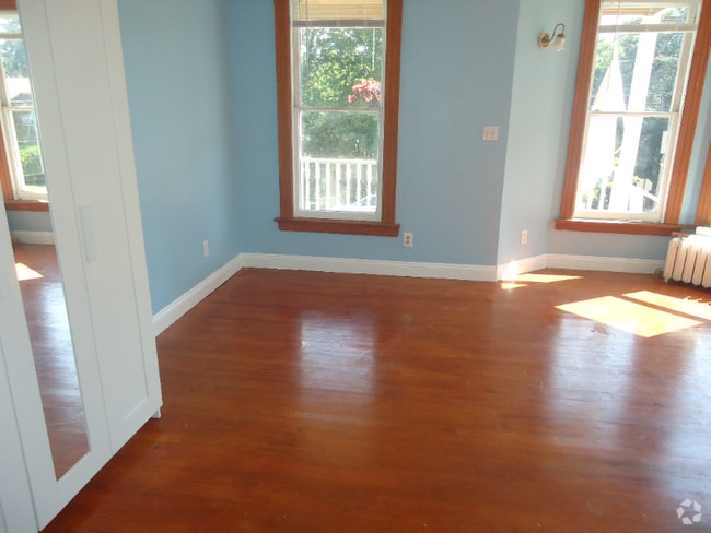Building Photo - 146 Hudson Ave Unit 1f Rental