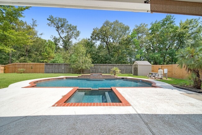 Building Photo - 135 Fairwind Trail Dr Rental
