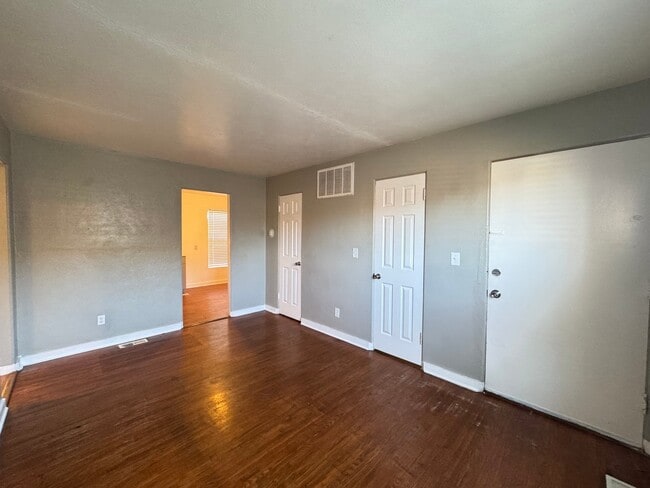 Photo - 2030 NW 25th St Unidad 1
