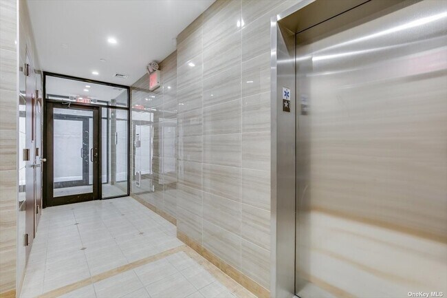 Photo - 32-54-54 104th St Unit 4F