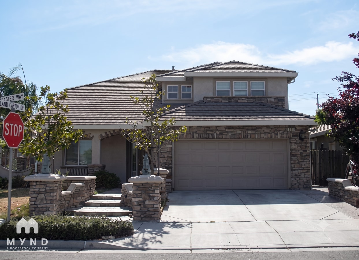 Photo - 500 Lassen Way