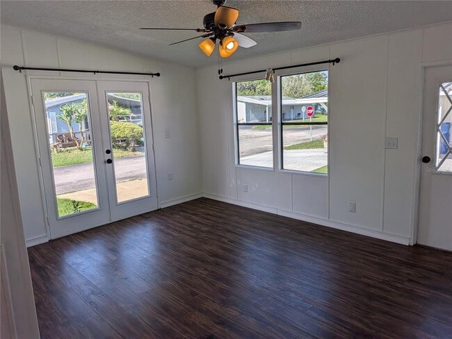 Photo - 36037 Coleus Ave