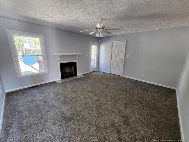 Photo - 3550 Lubbock Dr