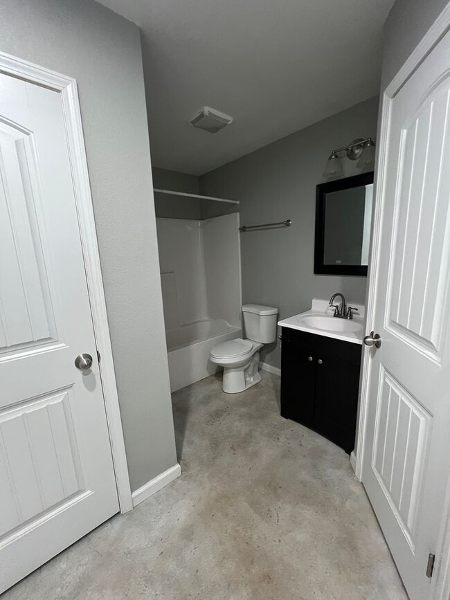 Photo - 109 Evergreen