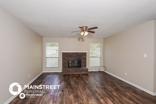 Photo - 2015 Palmer Ave