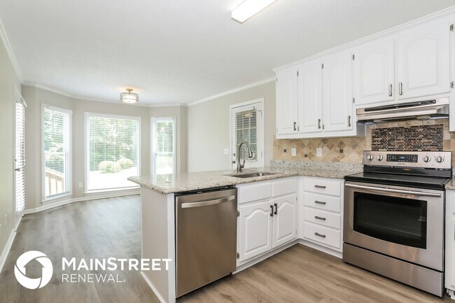 Photo - 2788 Southpark Blvd SW