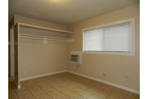 Foto del diseño de interior - 3441-3445 Altos Ave