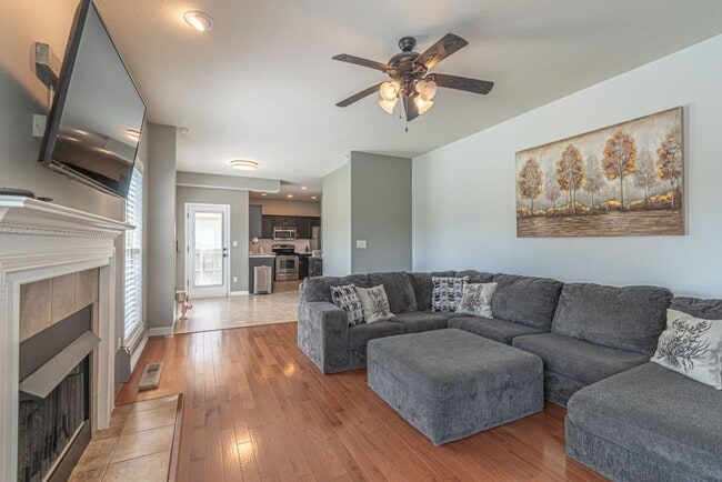 Photo - 1161 Chinook Cir