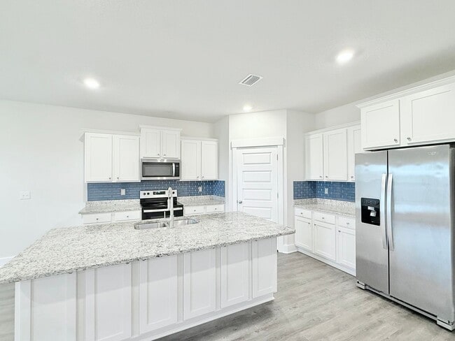 Photo - 4-Bedroom Craftsman-Style Home