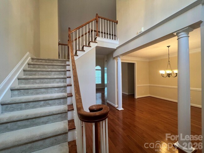 Photo - 353 E Waterlynn Rd