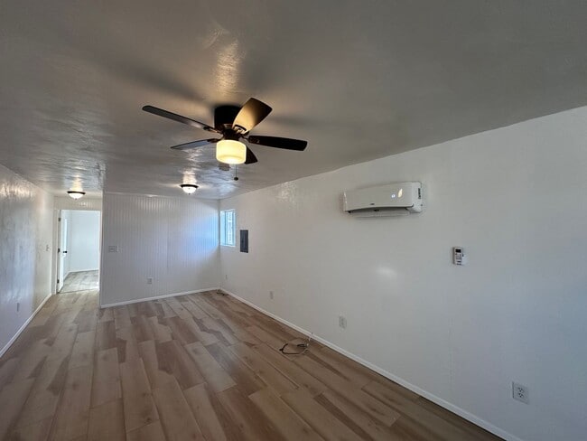 Photo - 1 Bedroom 1 Bathroom Mobile Home
