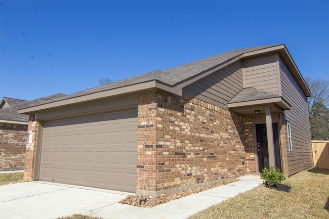 Building Photo - 356 Upper Creek Dr