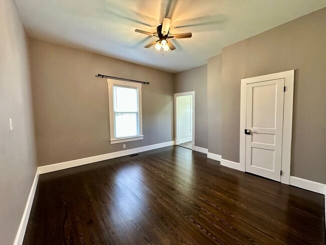 Photo - Charming 3 Bedroom Home for Rent – Recentl...