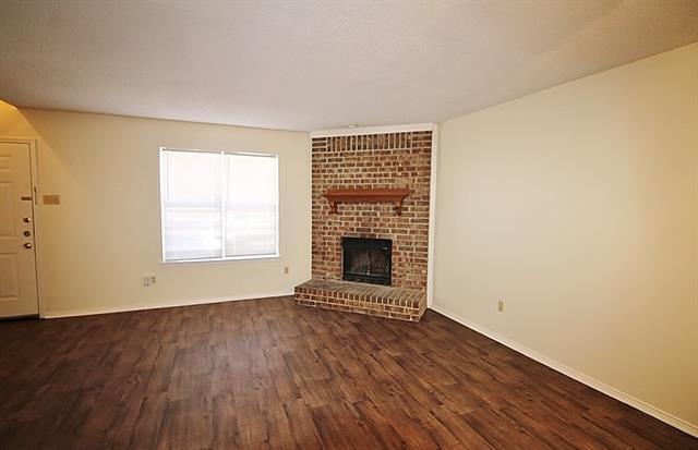 Photo - 122 Country Bend