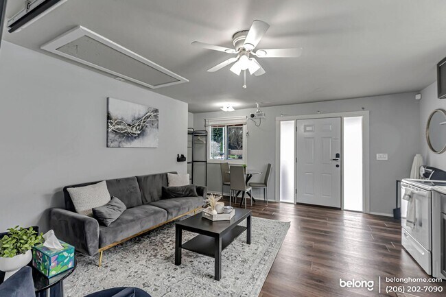 Photo - 1924 S 254th Pl