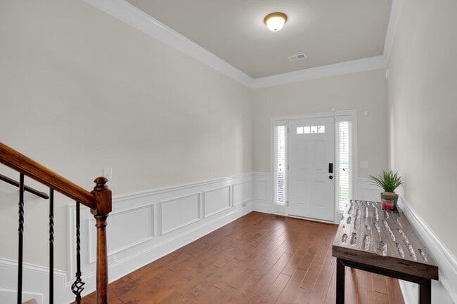 Photo - 12 Hillfoots Ct