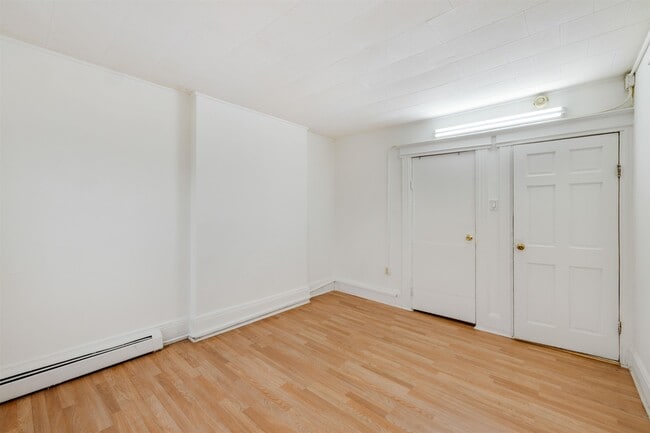 Photo - 572 West Side Ave Unit 2