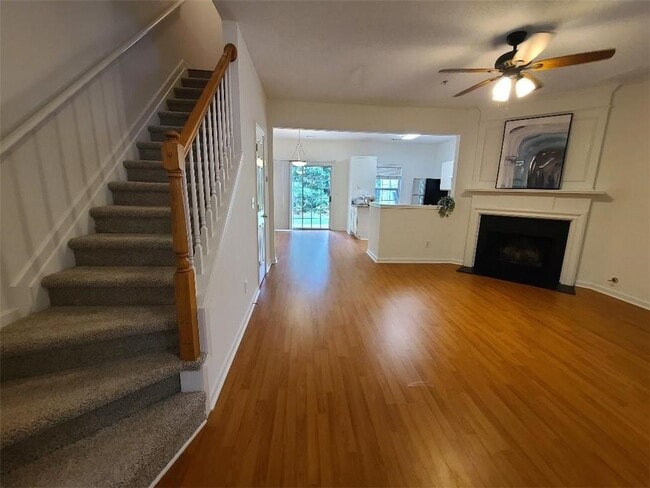 Photo - 2175 Whitestone Pl