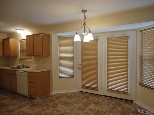 Photo - 8510 Ethan Ct