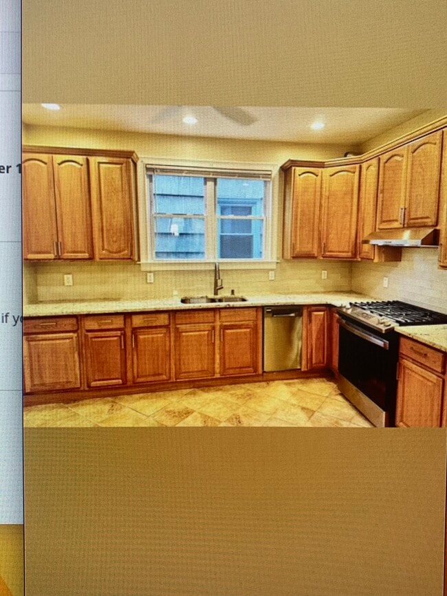 Photo - 228 Laurel Ave Unit #1