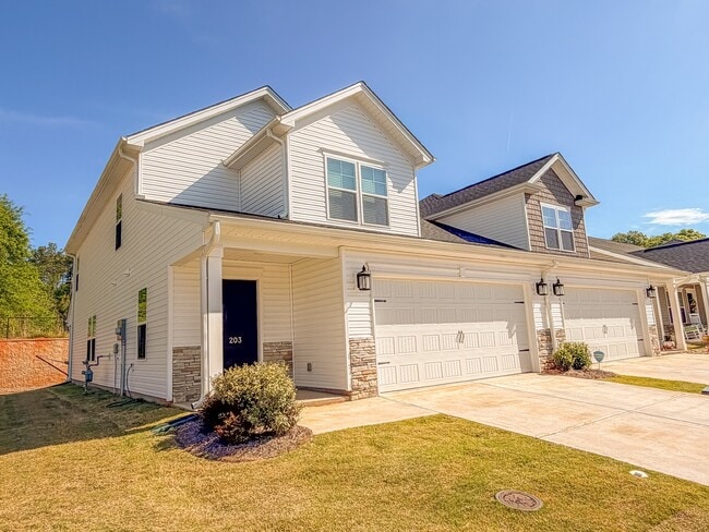 Building Photo - 203 Boneset Dr