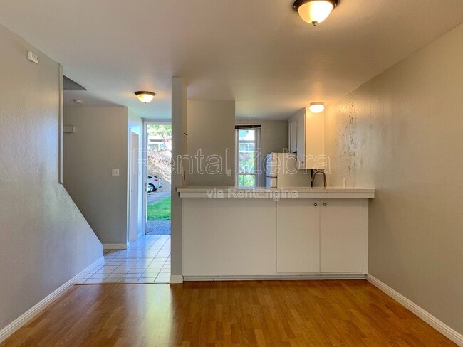 Photo - 1470 Creekside Dr