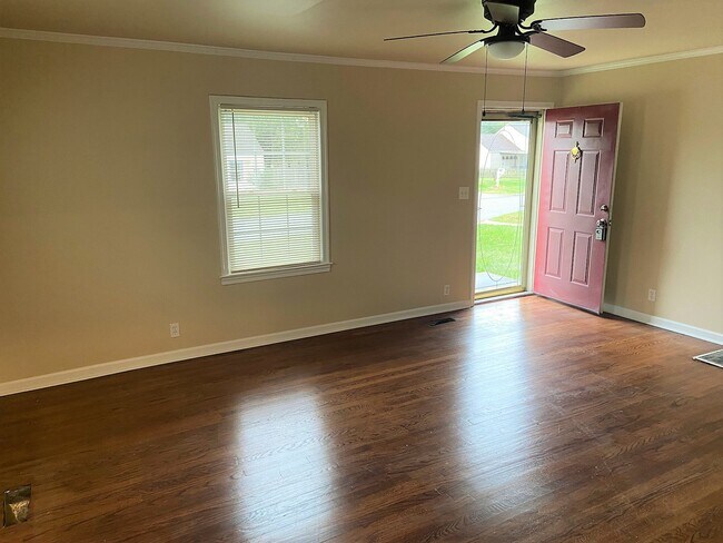 Photo - 1212 S Erie Ave