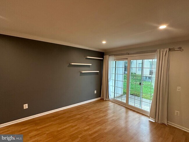 Photo - 115 Prosperity Ave SE Unit B