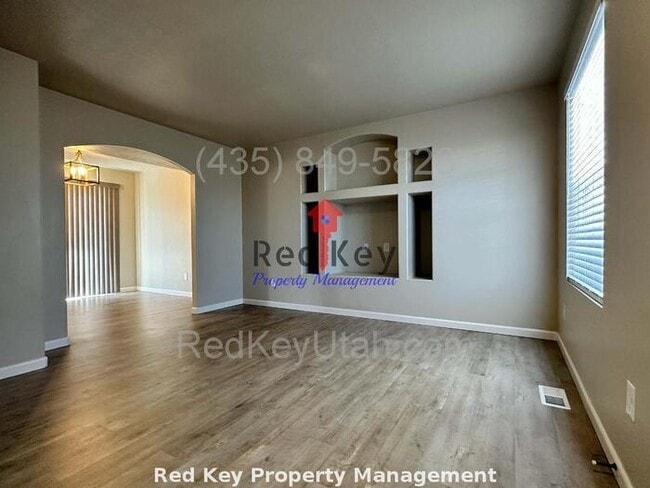 Photo - 700 S Single Family Home