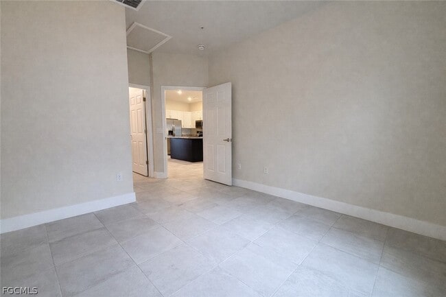 Photo - 3303 SW 8th Pl Unit 106