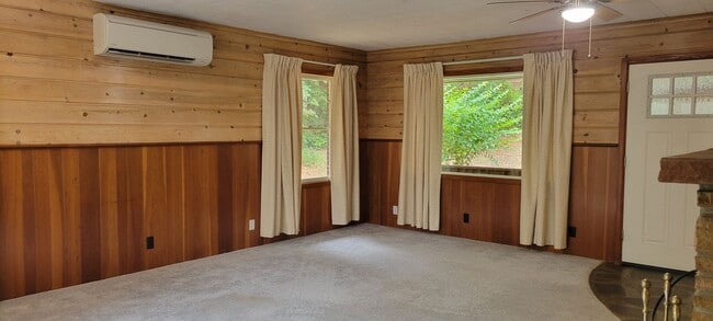 Photo - 17900 NE Hillsboro Hwy