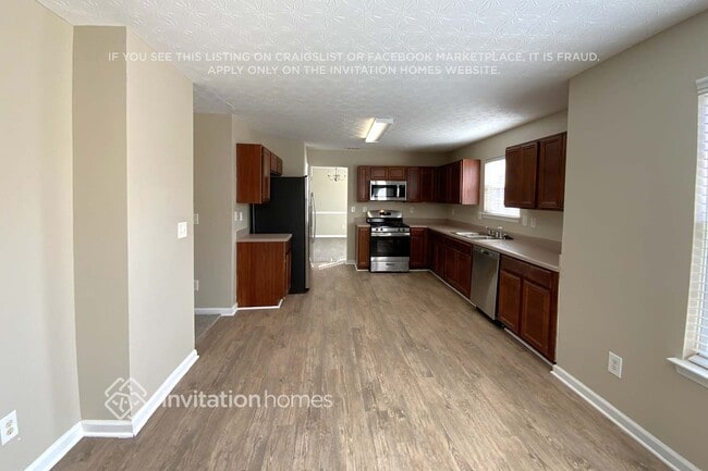 Photo - 937 Parkside Pl Ave