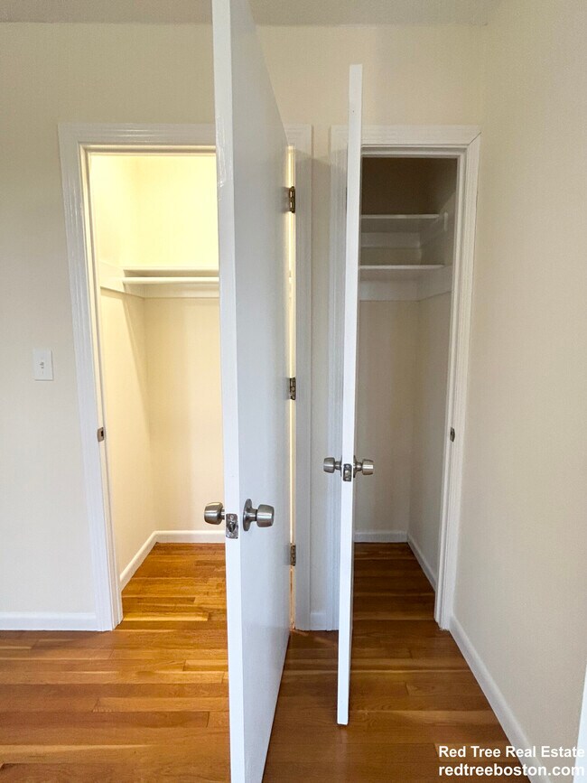 Photo - 2018 Commonwealth Ave Unidad 45